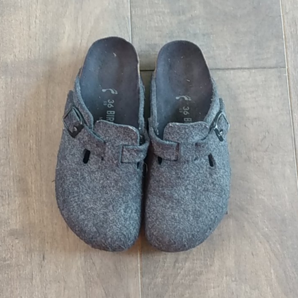 Birkenstock Gray clogs mules Womans 36/5